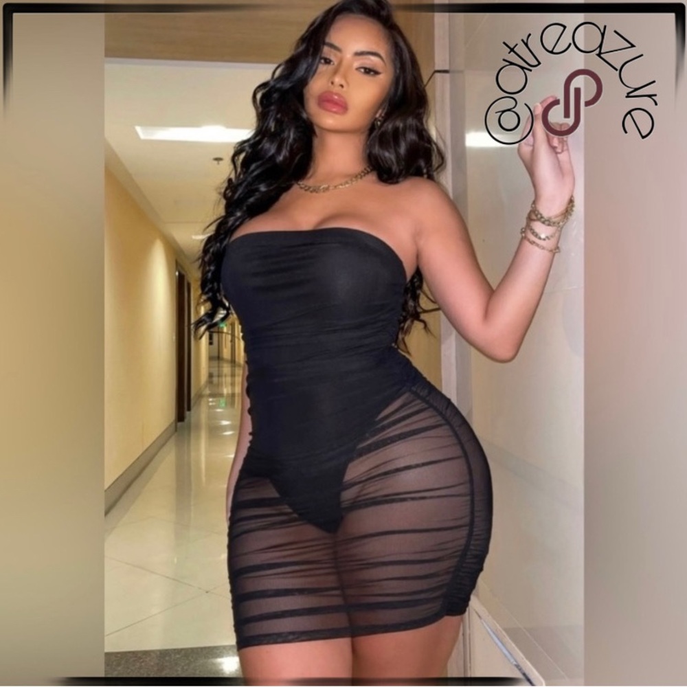 🆕 FashionNova Ruched Strapless Mesh Mini Dress